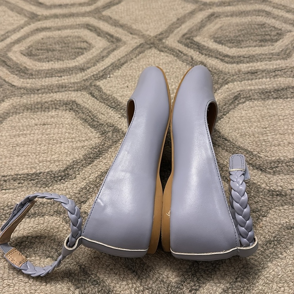 Nordstrom Rack size 4 - Picture 3 of 7